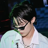 Jung HoSeok (bạn thân NJ)