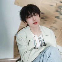 Nhiếp Vĩ Thần