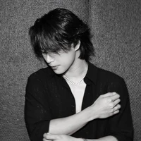 Ohm Pawat Chittsawangdee( anh trai Film)