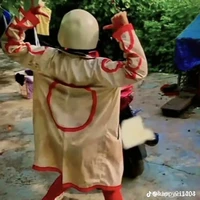 T.Anh(Phó tịch nhà họ Lý)