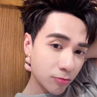 hùng(ng hầu)