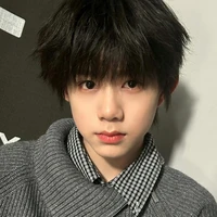 Trần Dịch Hằng_Cậu