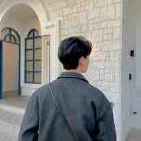 Bố (Hạo và Vinh)