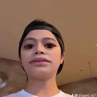 cọng lông đầu của Rái Cá