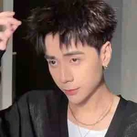 Quang Hùng