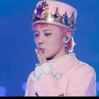 G-Dragon(Ji yong)