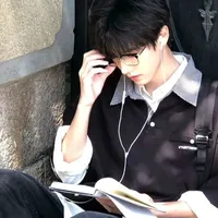 tiến sĩ ( hwang Huy )