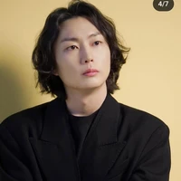 Nam Gyu ( 34 tuổi top )-Hắn