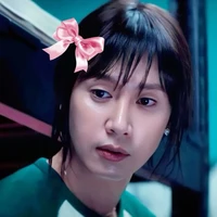 Hyun Ju( 34 tuổi)-Y