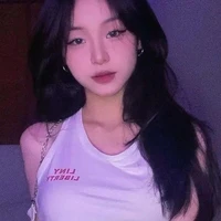 trần ngọc Thúy Vân _ rihenna