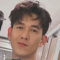 Song Luân.