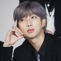 Kim Namjoon - hắn