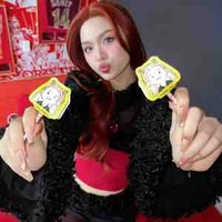 Phan Hoàng Thúy Vy_Vlary_2004