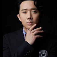 Trấn Thành ( ba captainboy )