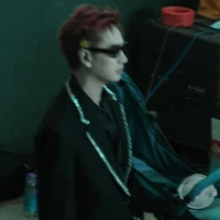 Hoàng Kim Long | Lou Hoàng