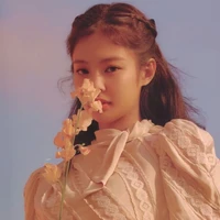 𝙆𝙞𝙢 𝙅𝙚𝙣𝙣𝙞𝙚 [𝙚𝙢]