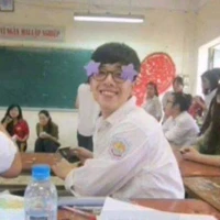 Ỉa lủng bồn cầu