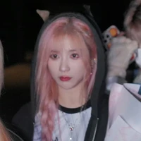 Trịnh Đan Ny - Nàng