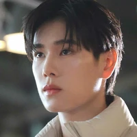 Phuwin Tangsakyuen