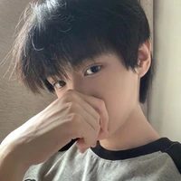 Hoàng Lâm Ma Kết ♑