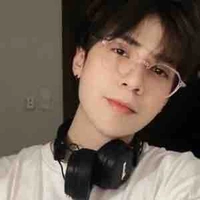 QUANG HÙNG