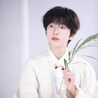 Nhiếp Vĩ Thần