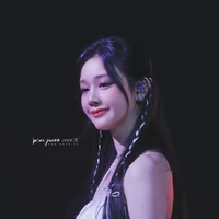 Pharita Chaikong - Ri (Nàng)