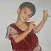 Nhỏ viết truyện