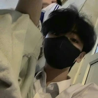 Hoàng Lê Nhật Quang