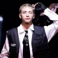Hwang Hyunjin