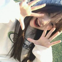 Trần Linh Nhiên [ y/n ]