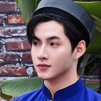 Hoàng Hùng ( Hùng Huỳnh )