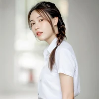 nữ sinh 3