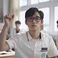 𝐊𝐨𝐨𝐤 𝐘𝐨𝐮𝐧𝐠 𝐒𝐨𝐨