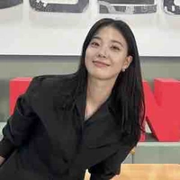 𝐏𝐚𝐫𝐤 𝐄𝐮𝐧 𝐘𝐨𝐮𝐧𝐠