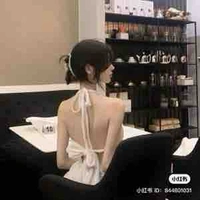 Vương Kiều Nga(mẹ cô)