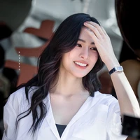 LingLing(cô)