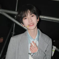 Tả Kỳ Hàm