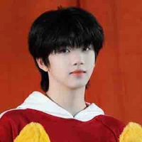 Trương Hàm Thuỵ