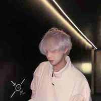 Hoàn Cửu Long-anh trai nuôi nữ9