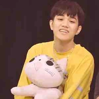 𝓗𝓸𝓪̀𝓷𝓰 𝓓𝓾̛́𝓬 𝓓𝓾𝔂-𝟙𝟞  