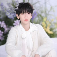Tả Kỳ Hàm_cậu