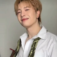 Trần Phong Hào[cáo]