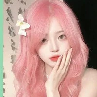 Thúy Anh (em gái Rhy)