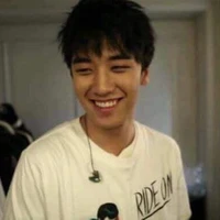 Lee Seung Hyun-V.I-Seungri