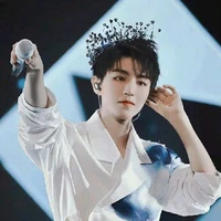 Vương Tuấn Khải