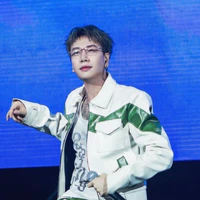 Hoàng Kim Long