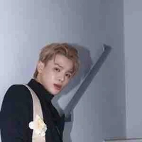 Phạm đình thái ngân_A