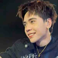 Quang Hùng