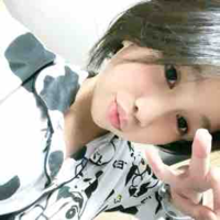 Nhỏ tác giả nè =>